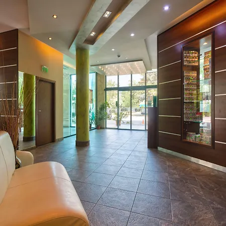 L&b- Free Parking ホテル サニービーチ