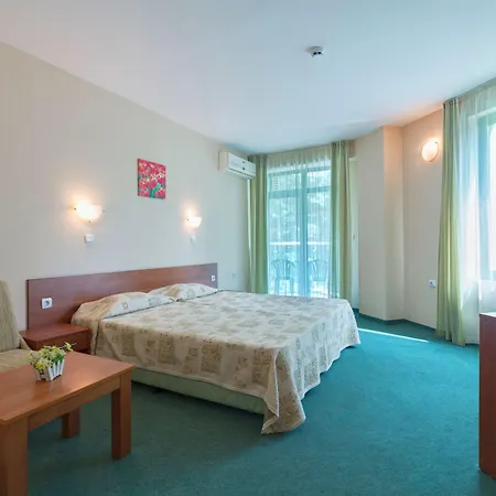 L&b- Free Parking Ξενοδοχείο