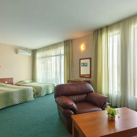 L&b- Free Parking 3* Sunny Beach