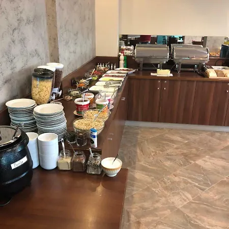 L&b- Free Parking Σάνι Μπιτς