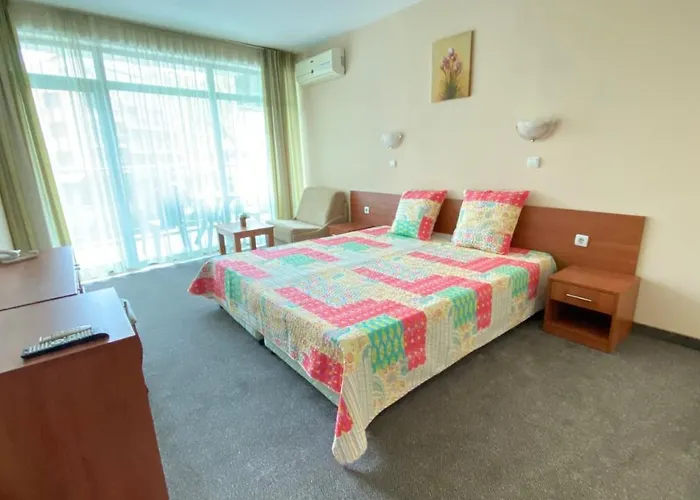 L&b- Free Parking 3*