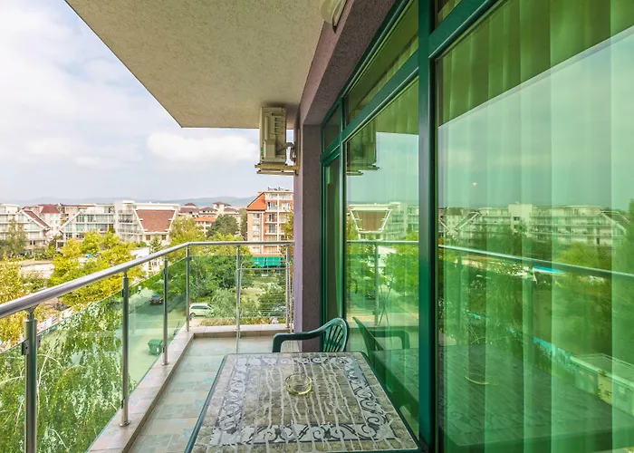 L&b- Free Parking Szálloda