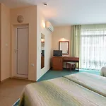 L&b- Free Parking Hotel Sunny Beach