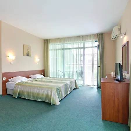 L&b- Free Parking 3*