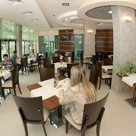 Szálloda L&b- Free Parking 3*